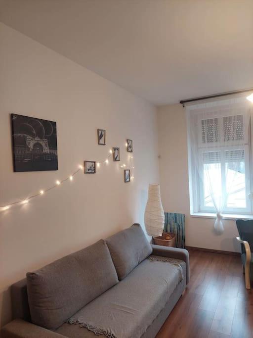 Bright Sunny Apt At Keleti Station,Near Citycenter Budapeste Exterior foto